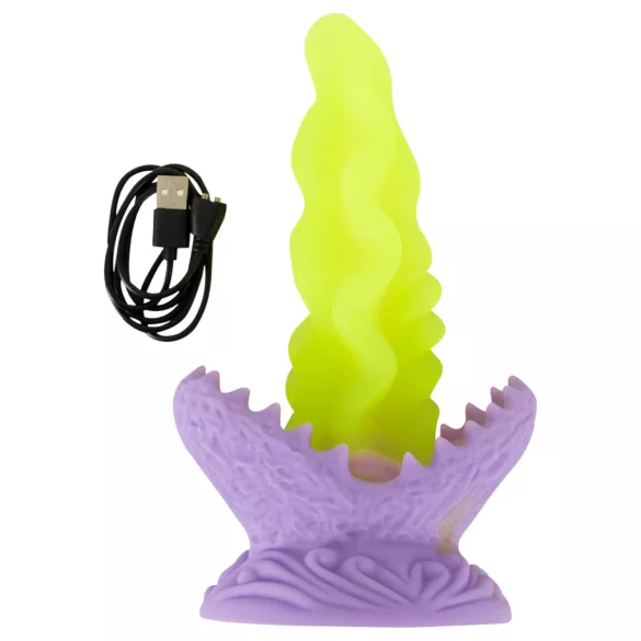 Beasty Cocks Passionate Glowing Dildo (Green)