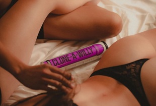 Clone a Willy & Clone a Pussy: The Ultimate DIY Gift for Couples
