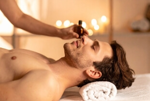 Lingam Massage: Benefits, Techniques and How to Begin